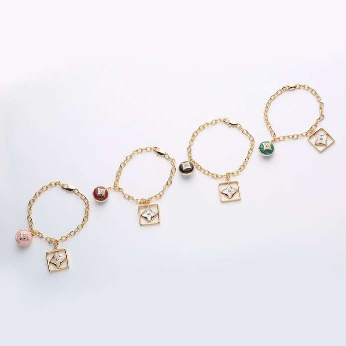 Picture of LV Sets _SKULVsuits10183813037